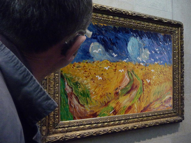 Au muse d'Orsay, les corbeaux noirs de Van Gogh en belles colombes blanches de la paix par Monique Laffitte